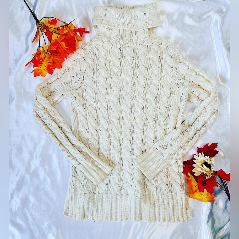 Banana Republic Knit Cable Sweater Women's SZ Small Turtle Neck Cream Pullover